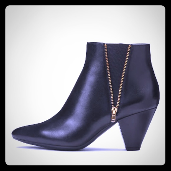 AEROSOLES Shoes - Aerosoles ROCK ON Bootie